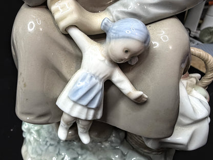 Vintage Lladró Daydreaming Girl with Doll and Basket Porcelain Figurine A1152
