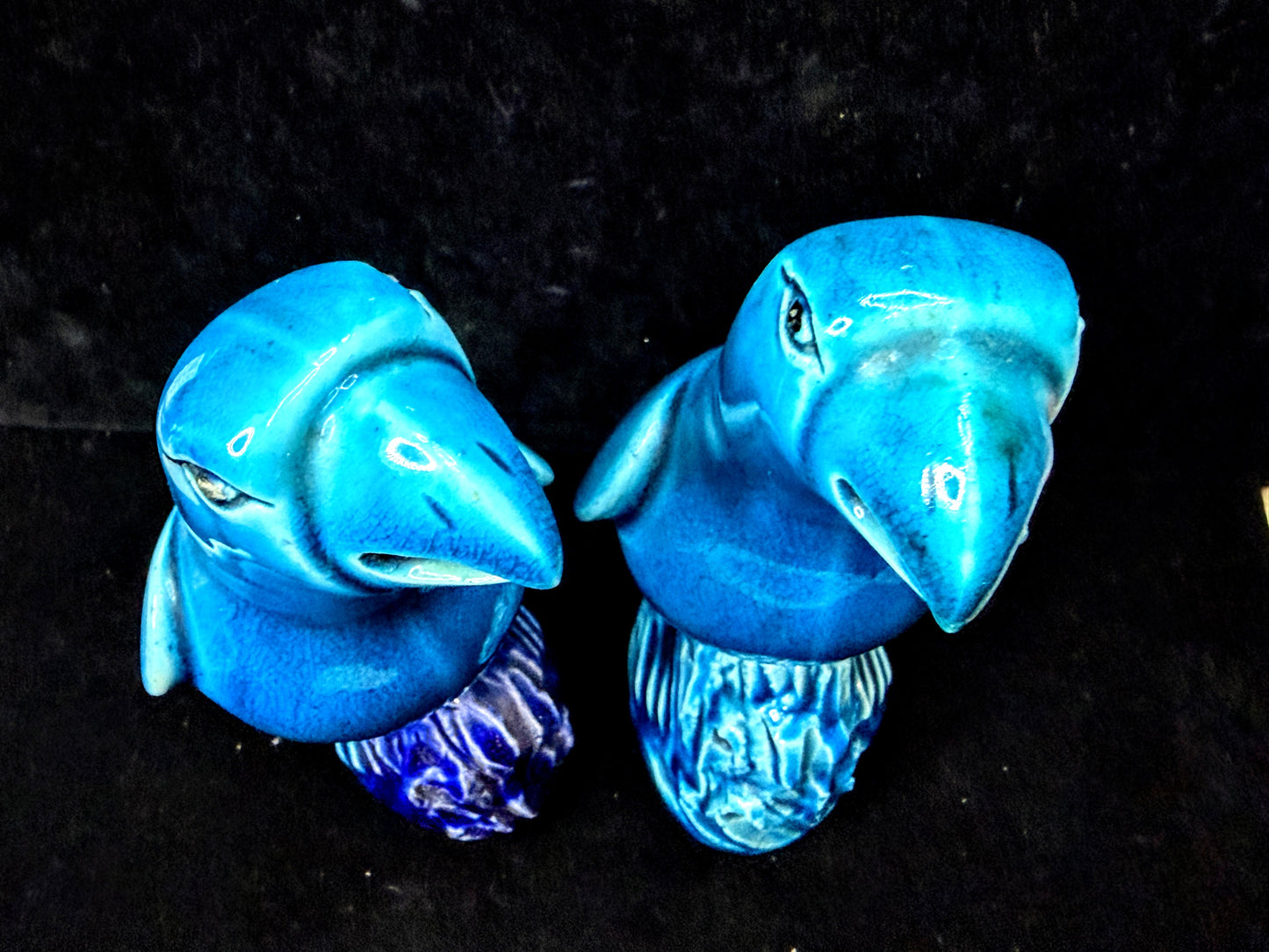 Vintage Mid Century Ceramic Parrots Figurine Pair Hand Painted Glazed A1154