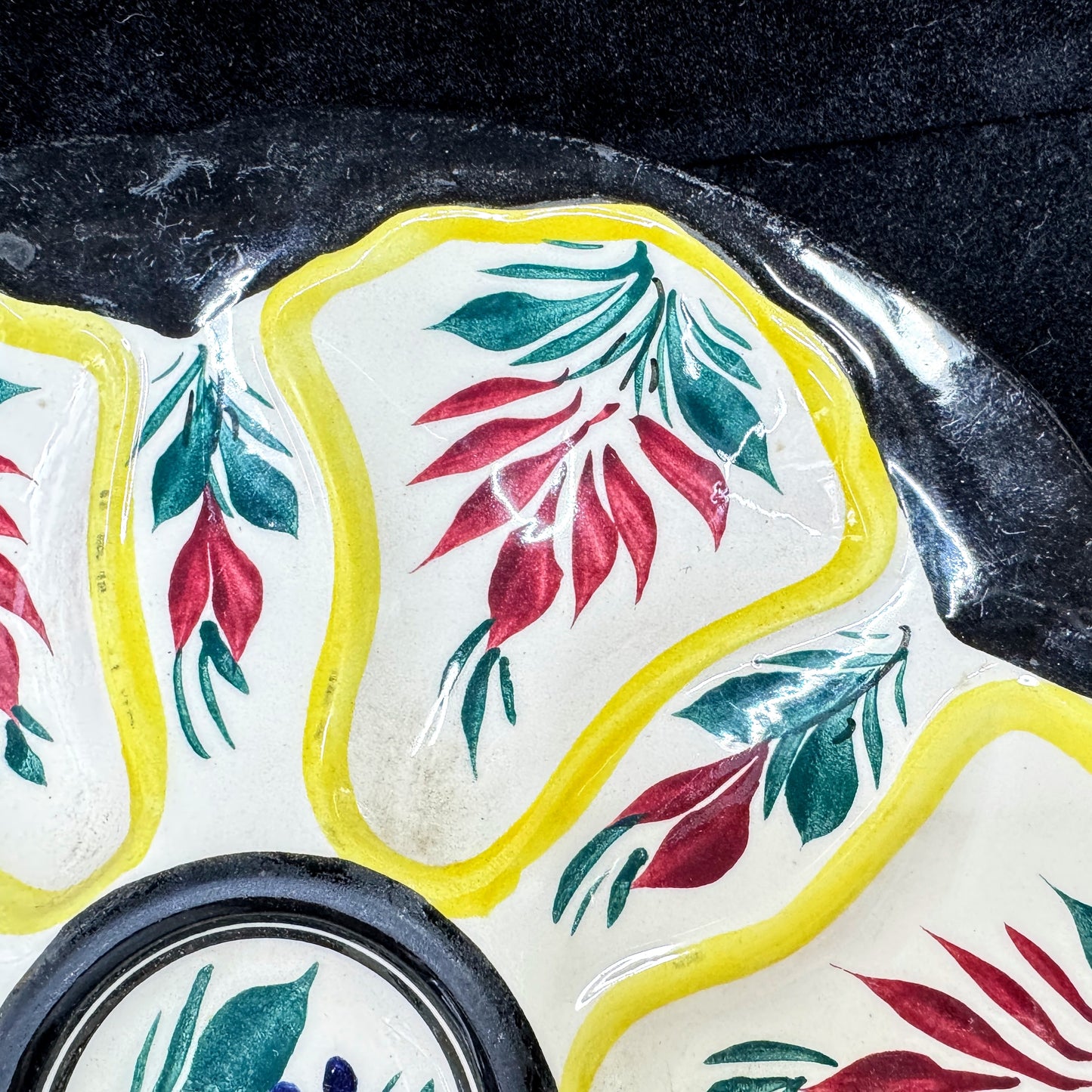 Antique Henriot Quimper France Hand Painted Floral Faience Oyster Plate A1178