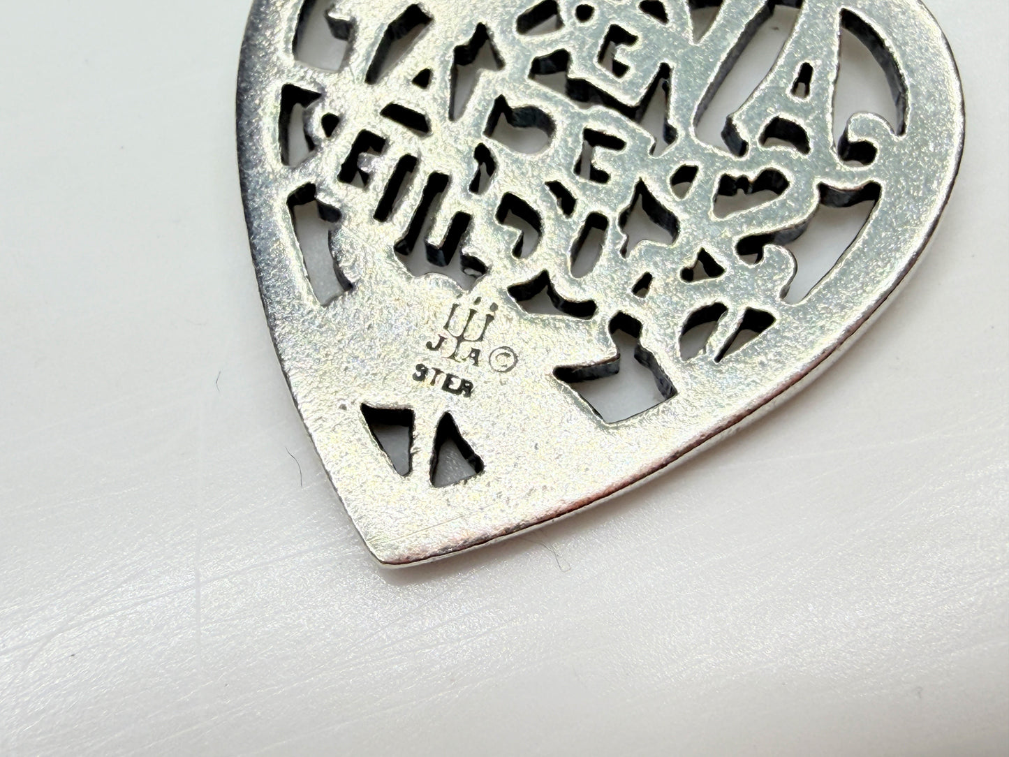 Vintage sterling silver heart pendant Avery special daughter openwork JR1255
