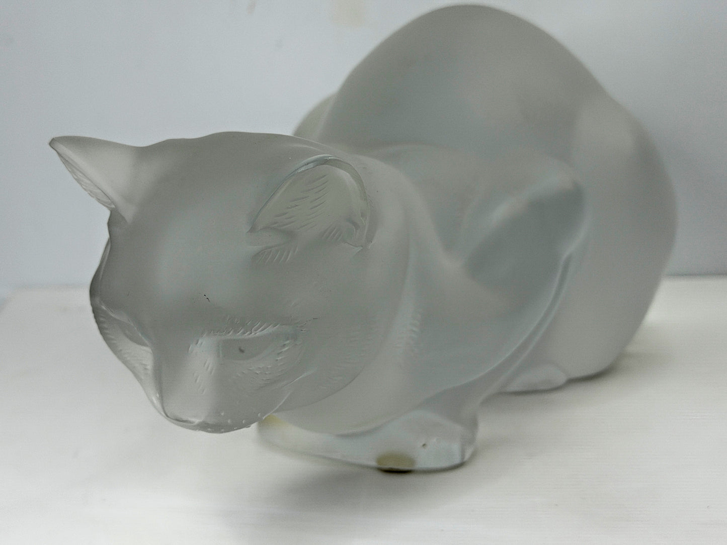 Vintage Lalique France Chat Couché Frosted Crystal Crouching Cat Sculpture A1158