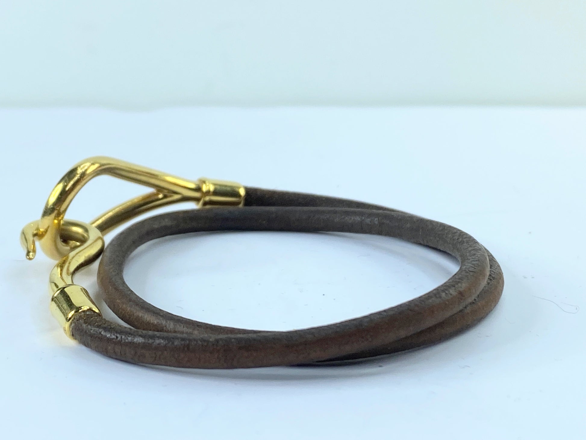 Hermès Jumbo Hook Double Tour Leather Bracelet in box authentic GS484