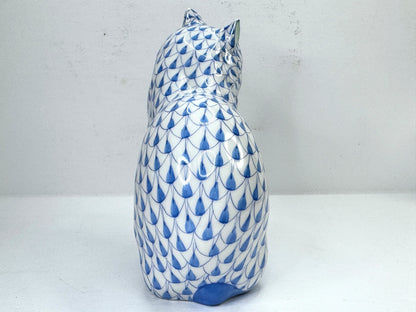 Vintage Herend Blue Fishnet Sitting Cat 24K Gold Hand Painted Hungary A1183