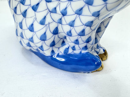 Vintage Herend Blue Fishnet Sitting Cat 24K Gold Hand Painted Hungary A1183