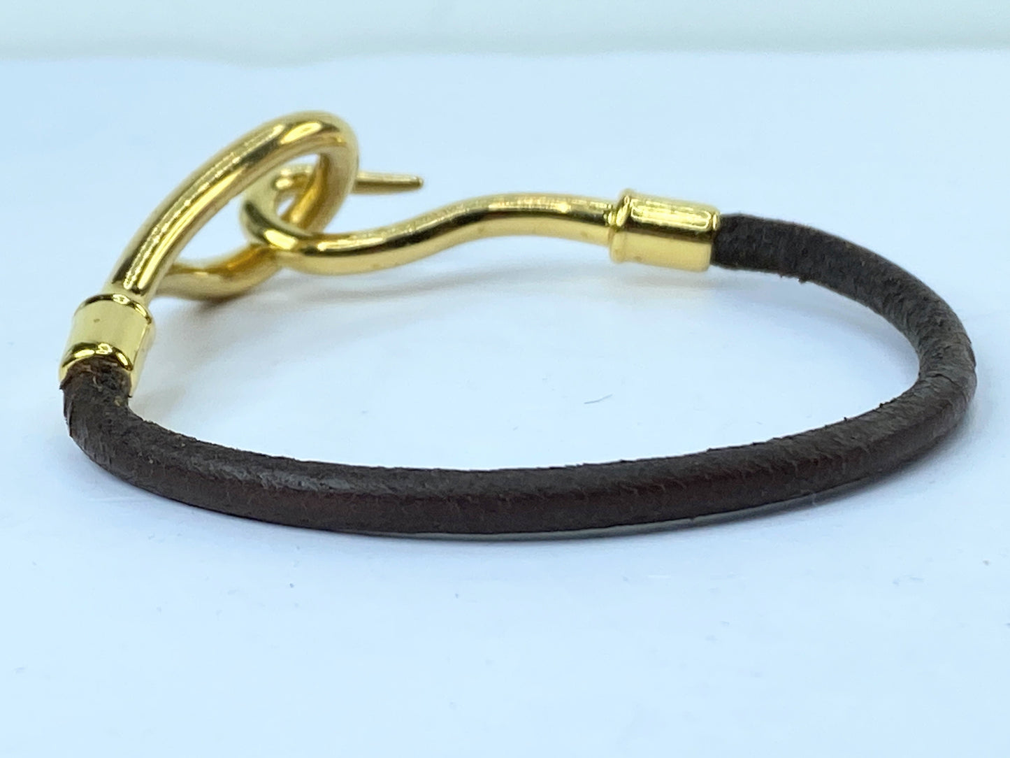 Authentic Hermès Yellow Gold Plated Jumbo Hook Brown Leather Bracelet 7" GS485