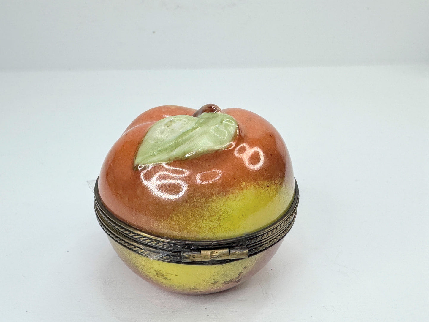 Vintage Limoges France Peint Main Peach Fruit Trinket Box Glass Compote A1187