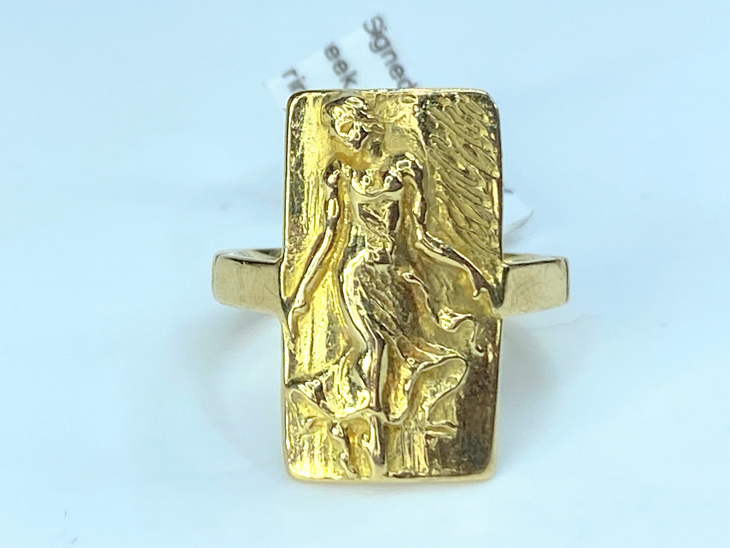 Signed 18KYG Neo Greek Goddess Repousse etching ring JR9000