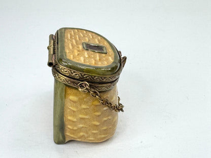 Vintage Limoges France Peint Main Fishing Creel Trinket Box Hidden Fish A1189