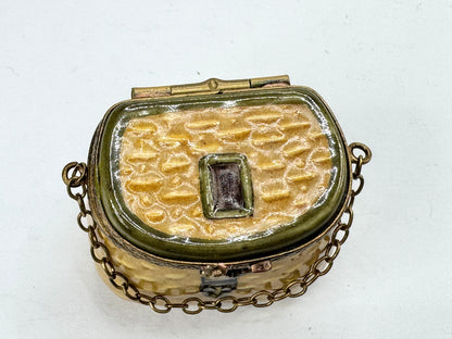 Vintage Limoges France Peint Main Fishing Creel Trinket Box Hidden Fish A1189