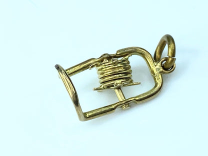 10k Yellow Gold Movable Spur Charm 1.3g JR9523