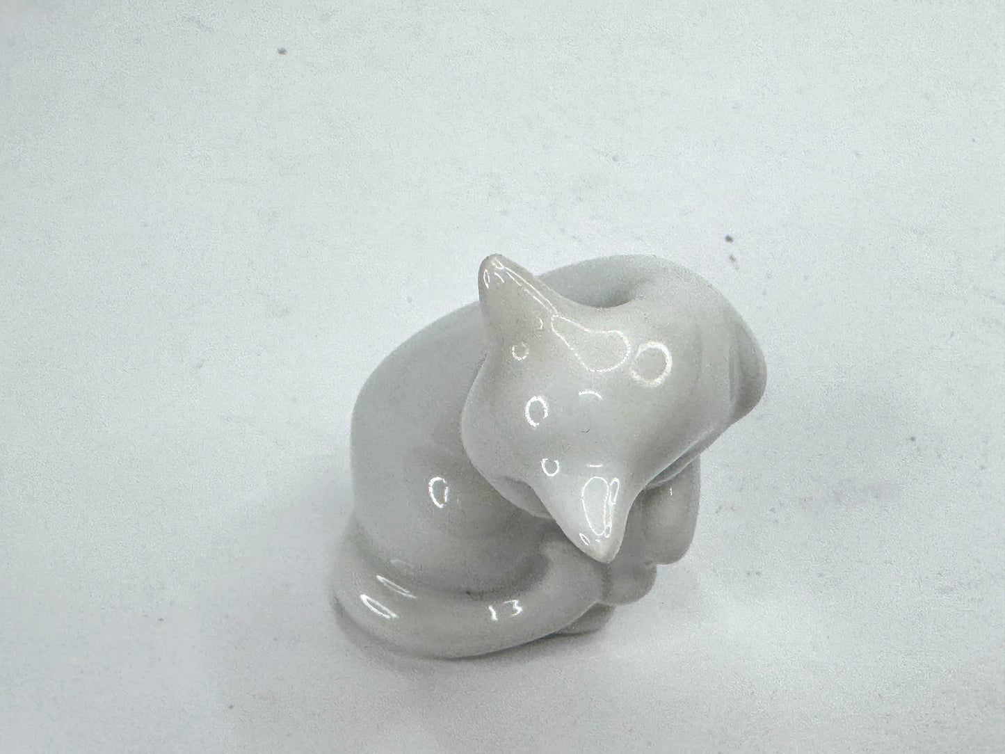Vintage Herend White Arched Cat Hand Painted Porcelain Figurine A1192