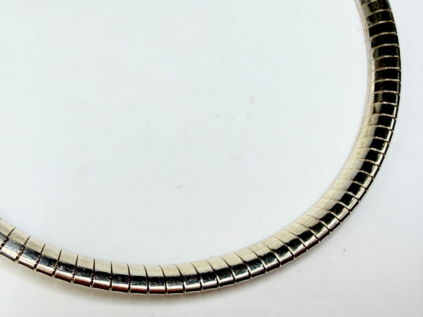 Italian H925 Sterling Silver Omega Necklace 16 Inch 5.5mm 26.4g JR1276