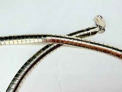 Italian H925 Sterling Silver Omega Necklace 16 Inch 5.5mm 26.4g JR1276