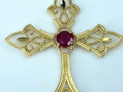 Beautiful 14K gold 0.25ct Ruby Filigree Cross 1 5/8" x 1 1/8" JR9525