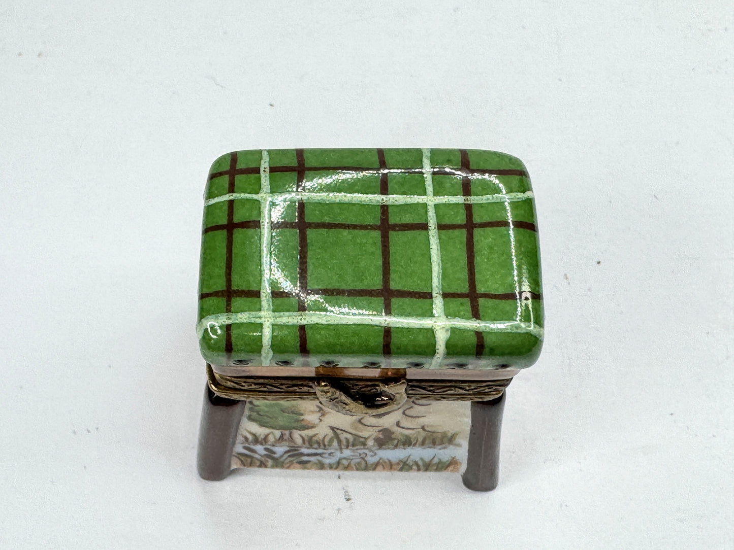 Vintage Elda Creations Limoges Fishing Creel Box with Mini Porcelain Fish A1194