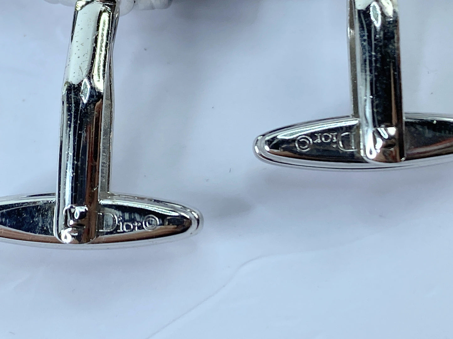 Christian Dior black Resin Silver cufflink, excellent condition authentic GS493