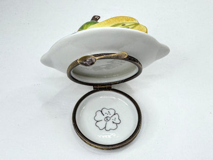 Vintage Limoges France Peint Main Two Pears on Plate Porcelain Trinket Box A1195
