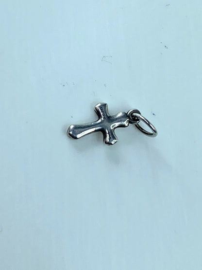 James Avery St Teresa Petite Small 925 Sterling Silver Cross pendant w/box JR187
