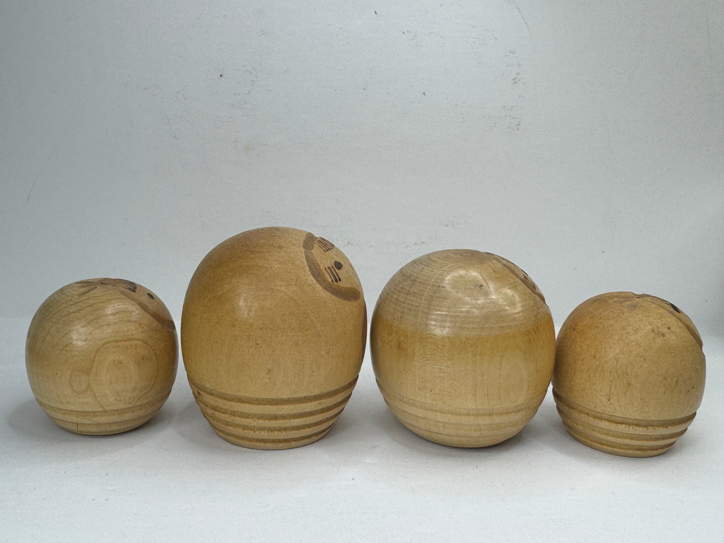Vintage Miyashita Hajime Osanago Sosaku Kokeshi Dolls Set of 4 Japan A1196