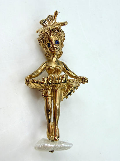 Vintage CYVRA 14K Gold Girl on Pearl Cloud Brooch Sapphire Eyes 10.2g JR1962