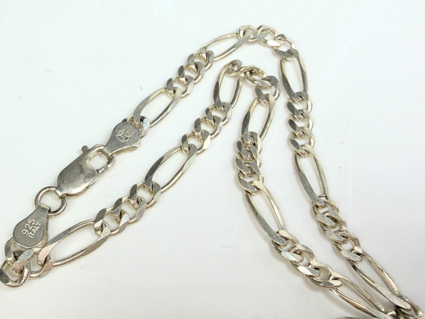 Sterling silver Oval Engraved Locket Necklace Figaro Chain 21" Italy JR1290