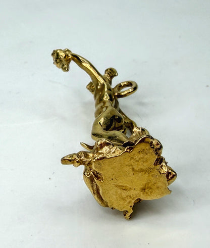 Vintage 14K Gold Perseus & Medusa Mythology Figural Charm Pendant JR1954