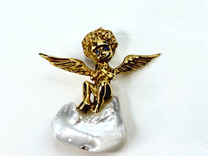 Vintage 14K Gold Cherub Angel Brooch Baroque Pearl Sapphire Eyes 13.2g JR1956