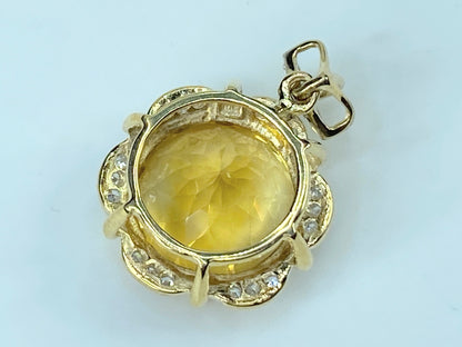 10K yellow gold 14mm Citrine Diamond pendant 4.3g JR9539