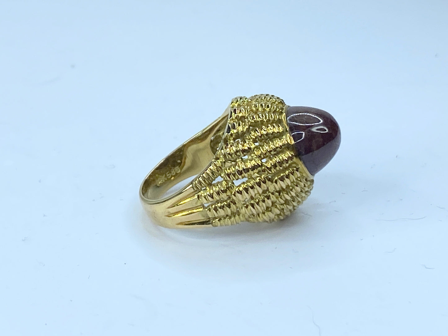 14K yellow gold carbochon Star Ruby texture Dome ring s6.5 10.4g JR675