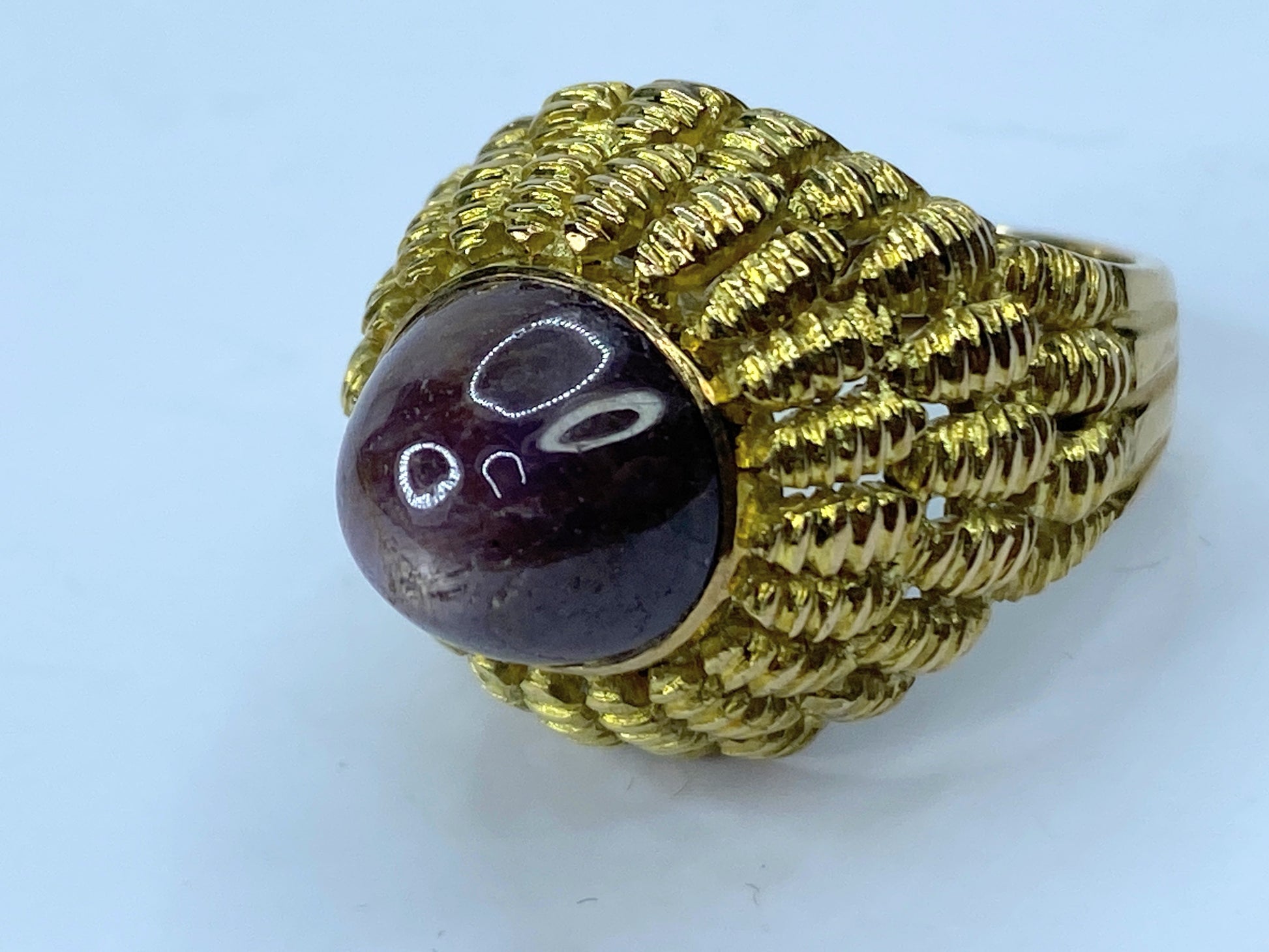 14K yellow gold carbochon Star Ruby texture Dome ring s6.5 10.4g JR675