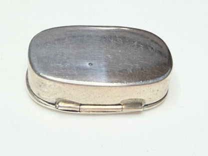 1966 Sterling Silver Pam & Phil Oval Pill Box Tested for Silver Pocket Tin SS186