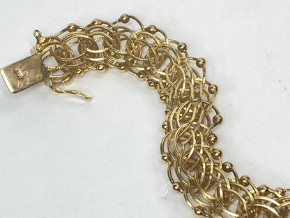 Exceptional 14K Gold Filigree Bracelet with Etched Links & Safety Chain JR1111