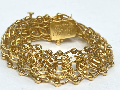 Exceptional 14K Gold Filigree Bracelet with Etched Links & Safety Chain JR1111
