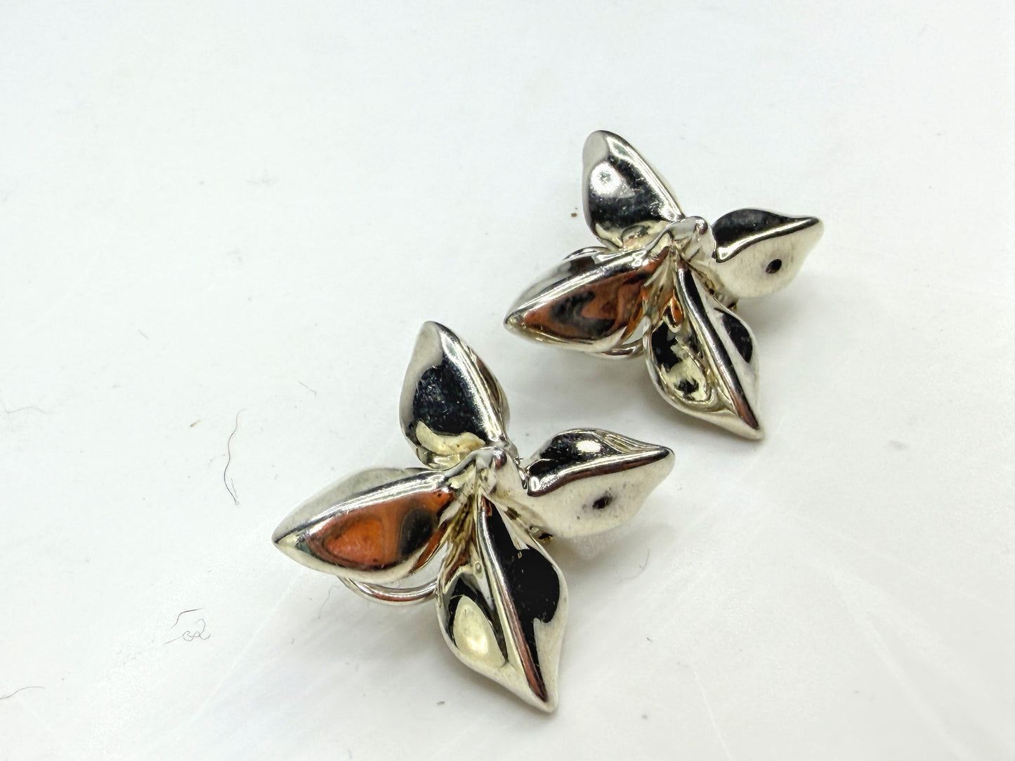 Vintage Tiffany & Co Sterling Silver Plumeria Poinsettia Flower Earrings JR1966