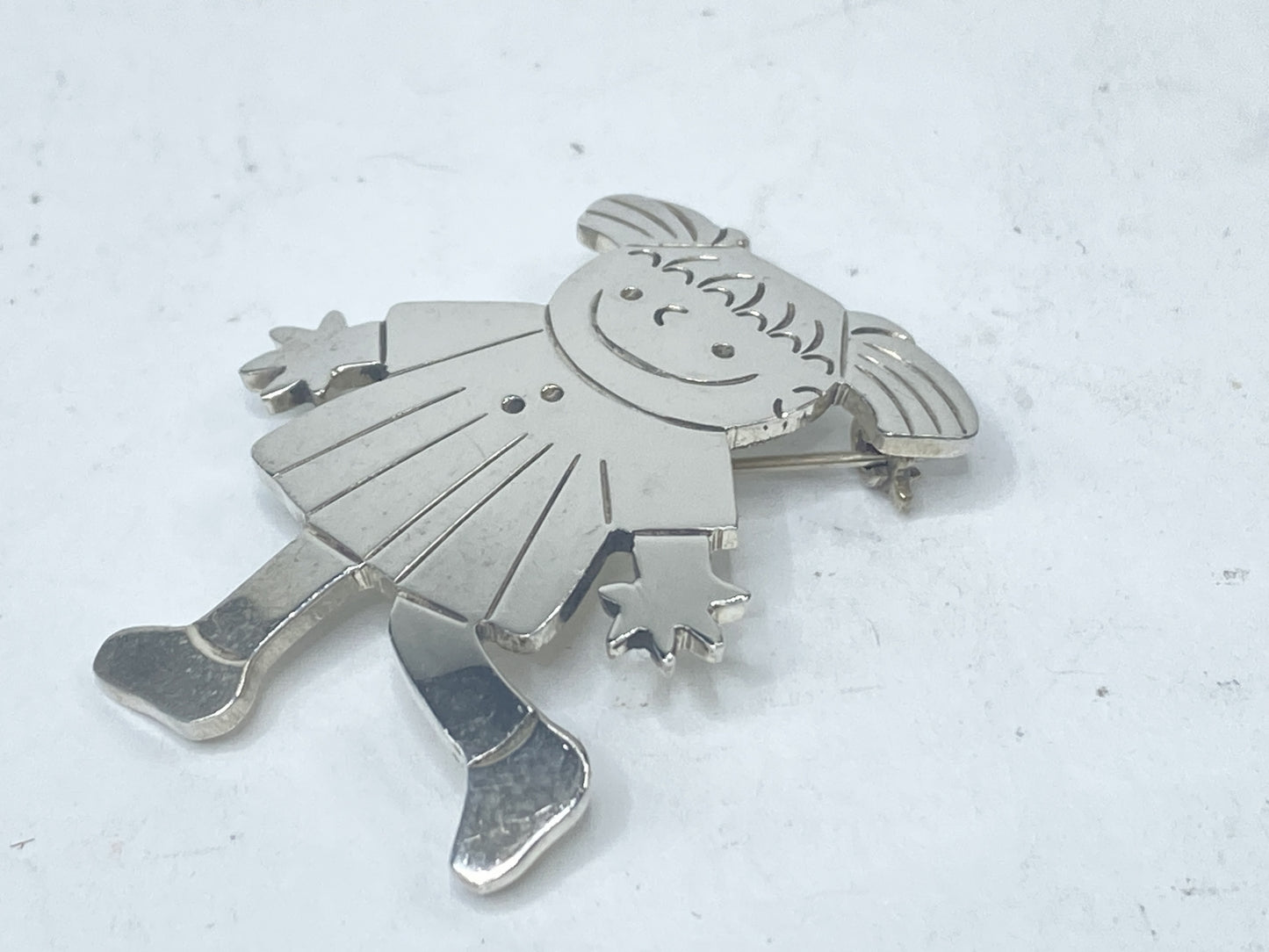 Sterling Silver Girl Brooch, Vintage Figural Design, 925 13g JR1113