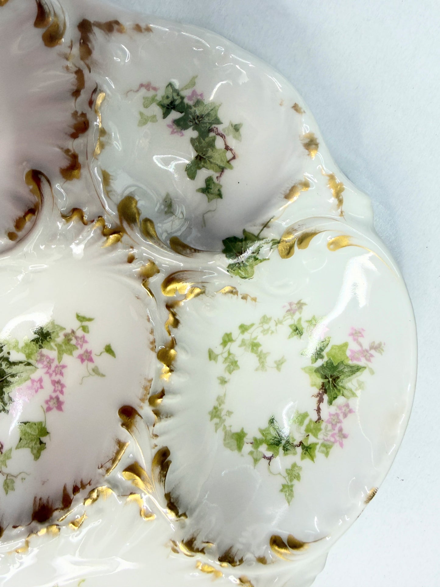 French Floral Porcelain Oyster Plate with Gilt Scalloped Rim 7.5 Inches A740