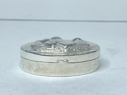 Sterling Silver 925 Vintage Oval Cat Cute Family Mini Pill Box Case 1 7/8" SS132