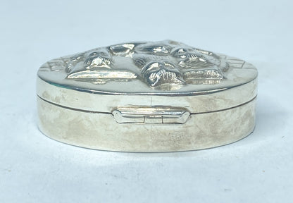 Sterling Silver 925 Vintage Oval Cat Cute Family Mini Pill Box Case 1 7/8" SS132