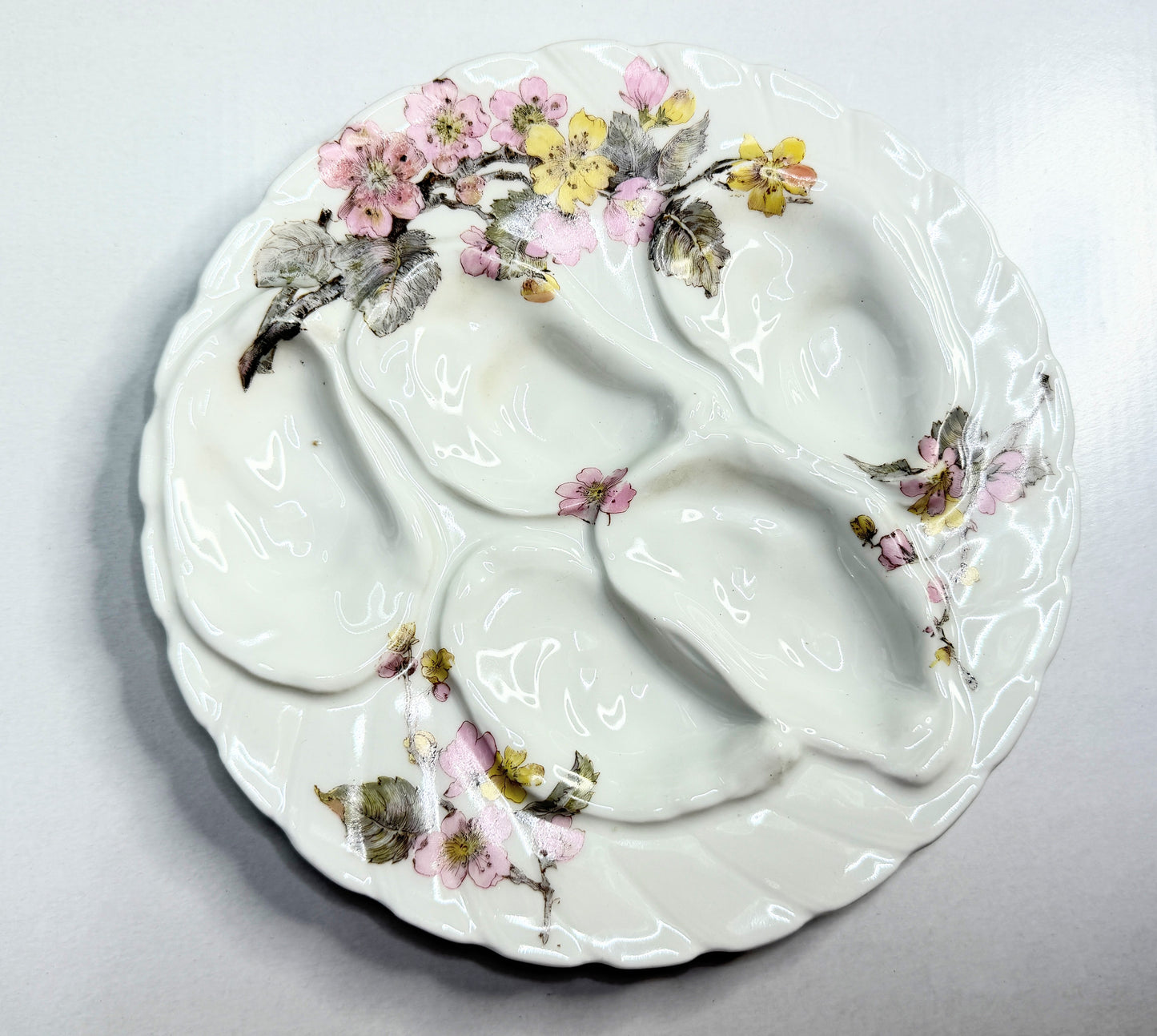 Antique Haviland Limoges oyster plate, floral white porcelain A744