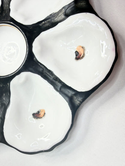 French Oyster Plate Belle Époque Black & White Naturalistic c1900 A745