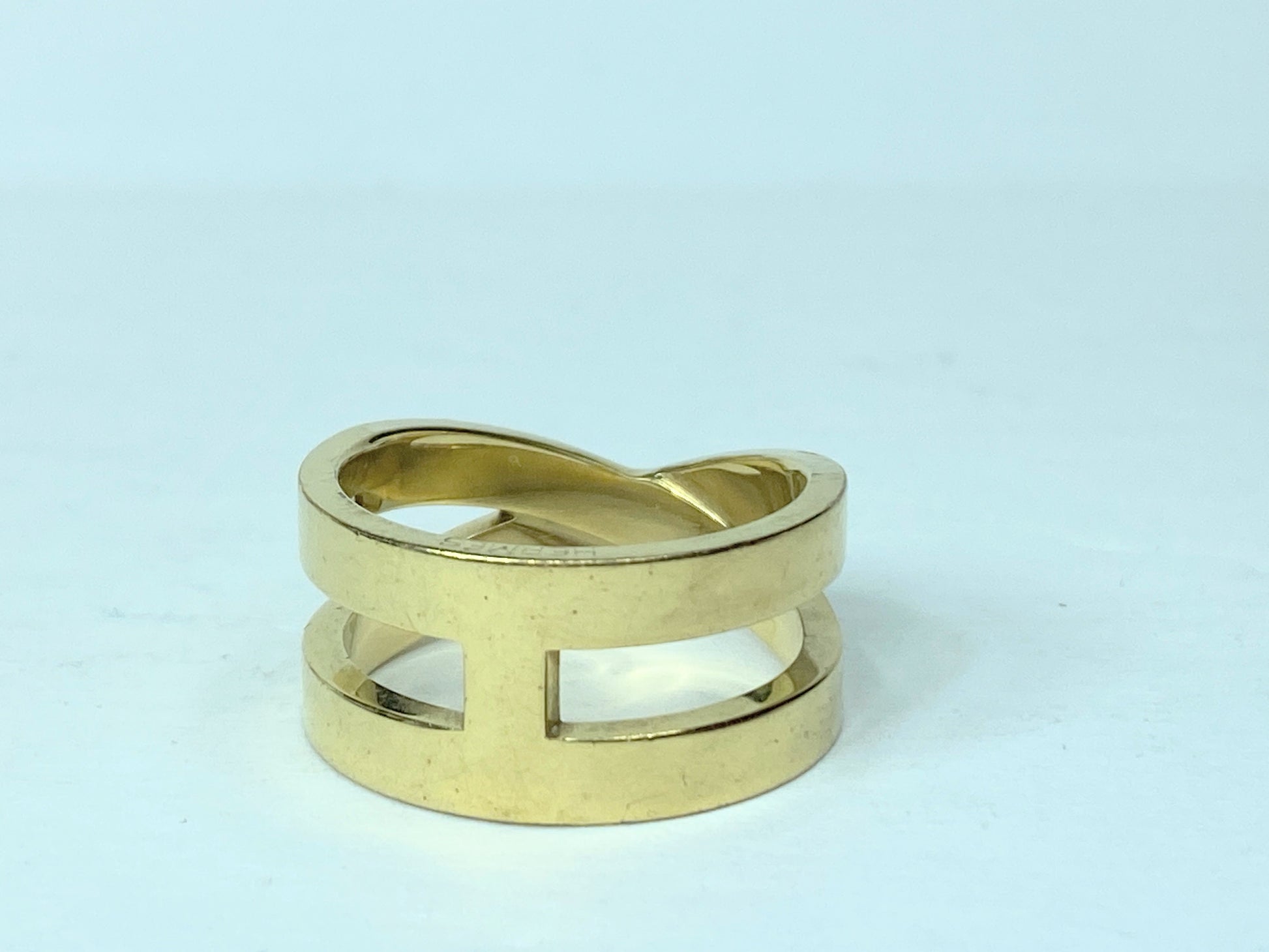 Hermes Bijouterie Fantaisie H Scarf Ring Gold Metal in box GS482