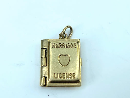 Movable Marriage License w/ paper Licenses Opening Book Charm in 14k JR9557