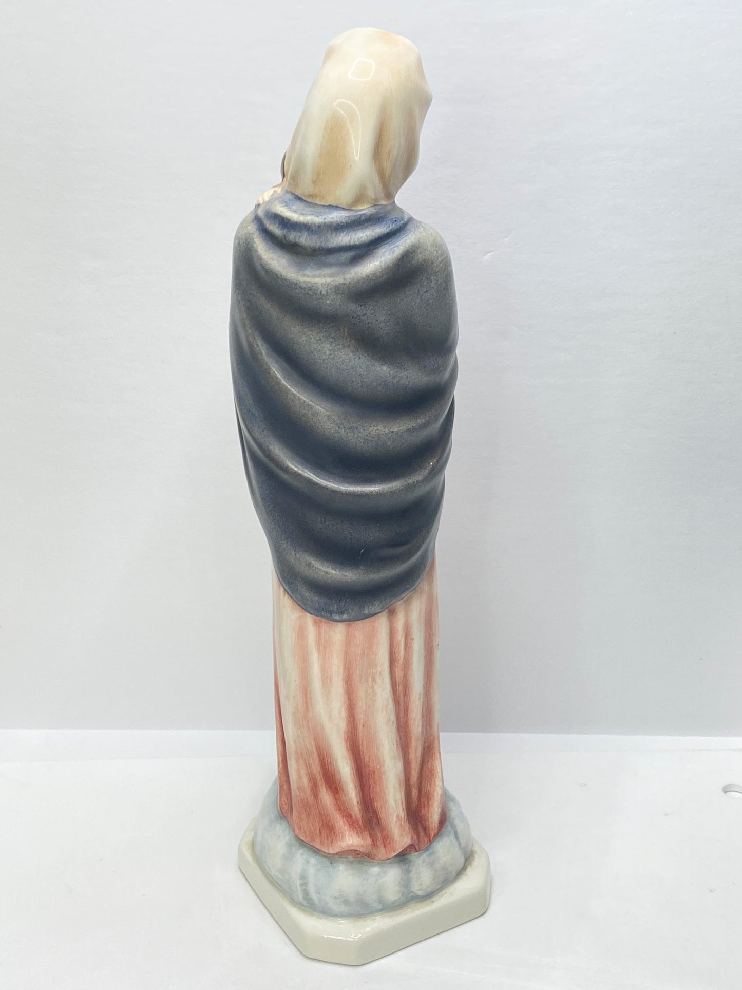 Goebel Hummel Madonna & Child TMK-2 Full Bee Figurine 9.5"A722