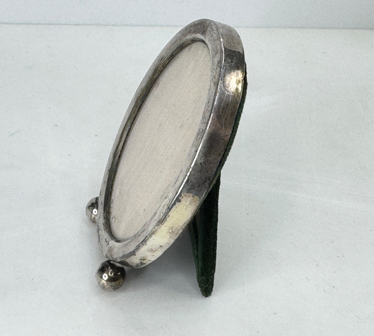 Vintage Inman Sterling Silver Oval Picture Frame Feet Easel Back 36.4g SS503