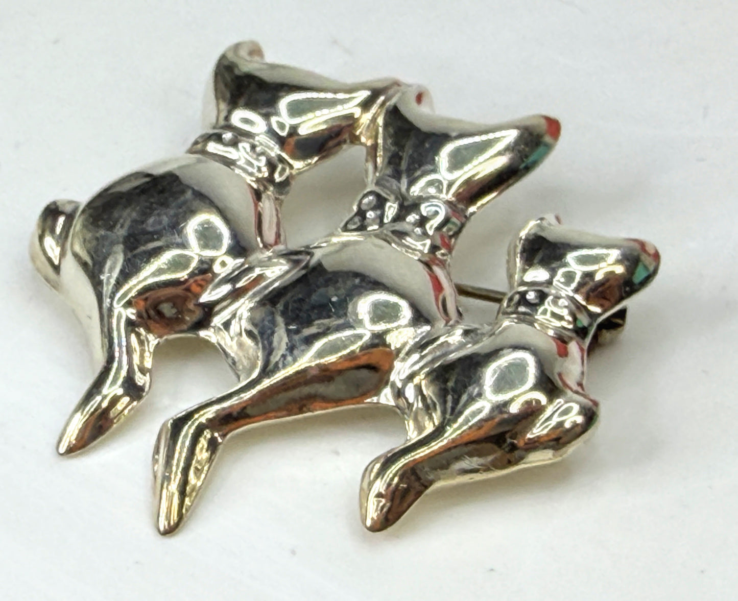 Vintage Sterling Silver Three Sitting Cats Brooch Figural Feline Pin 1.5" JR1980