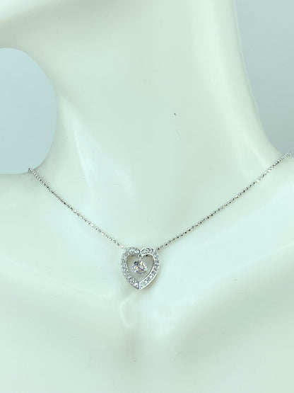 Italy 18 karat 0.3ct Dangle H/SI diamond Heart pendant necklace 3g 15.0" JR9561