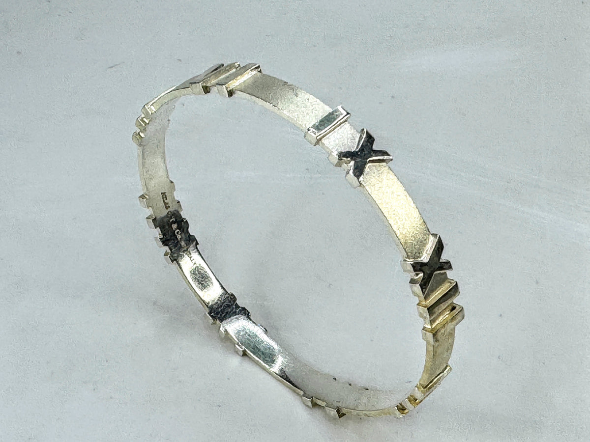 Vintage Tiffany & Co. Atlas Roman letter Sterling Silver Bangle Bracelet JR2088