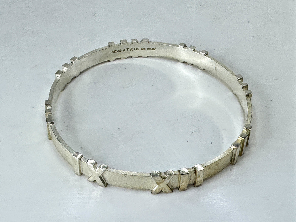 Vintage Tiffany & Co. Atlas Roman letter Sterling Silver Bangle Bracelet JR2088
