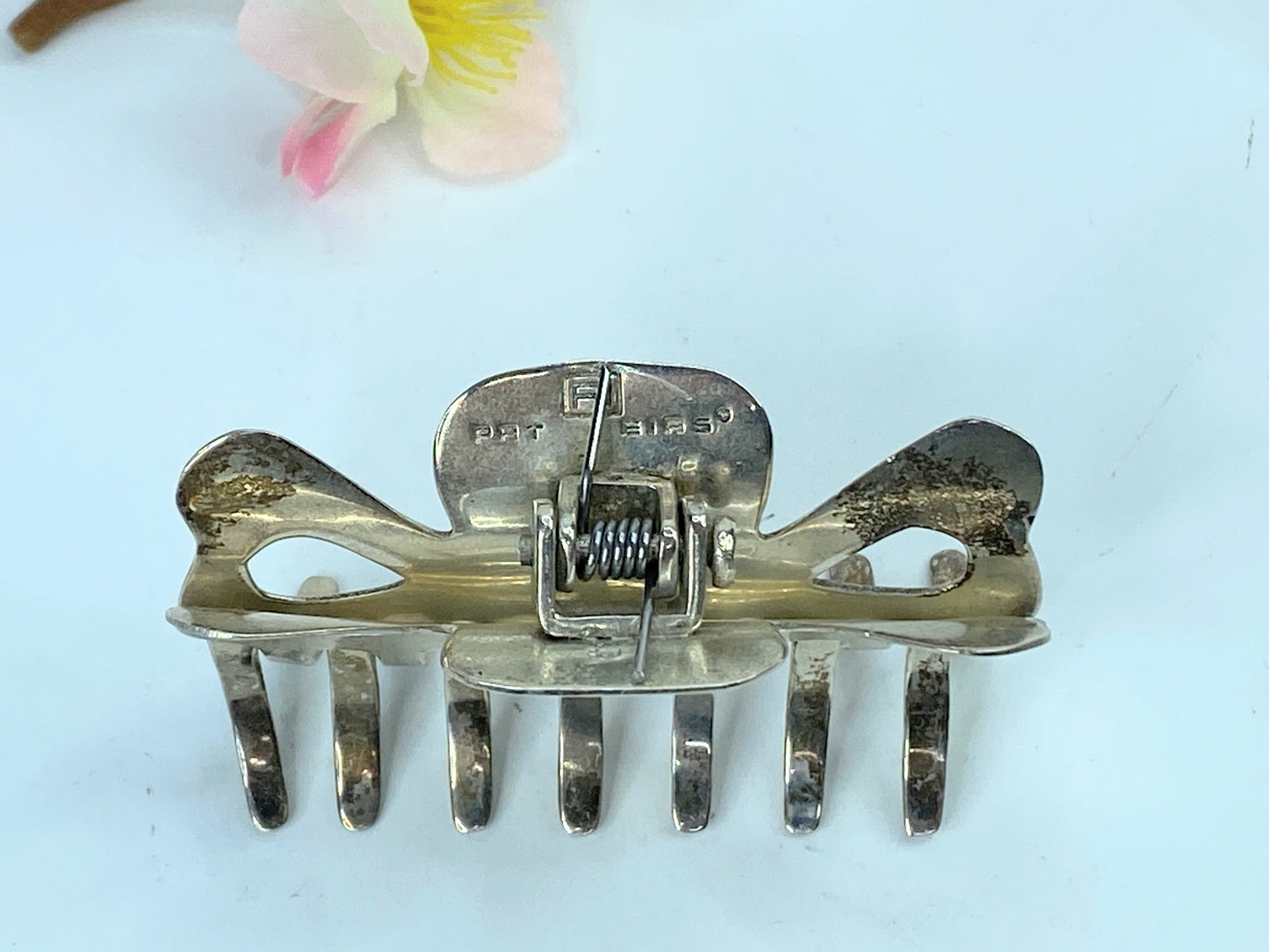 Pat Areias Sterling Silver Smooth Hair Clamp Medium 2 3/4" x 1" JR685