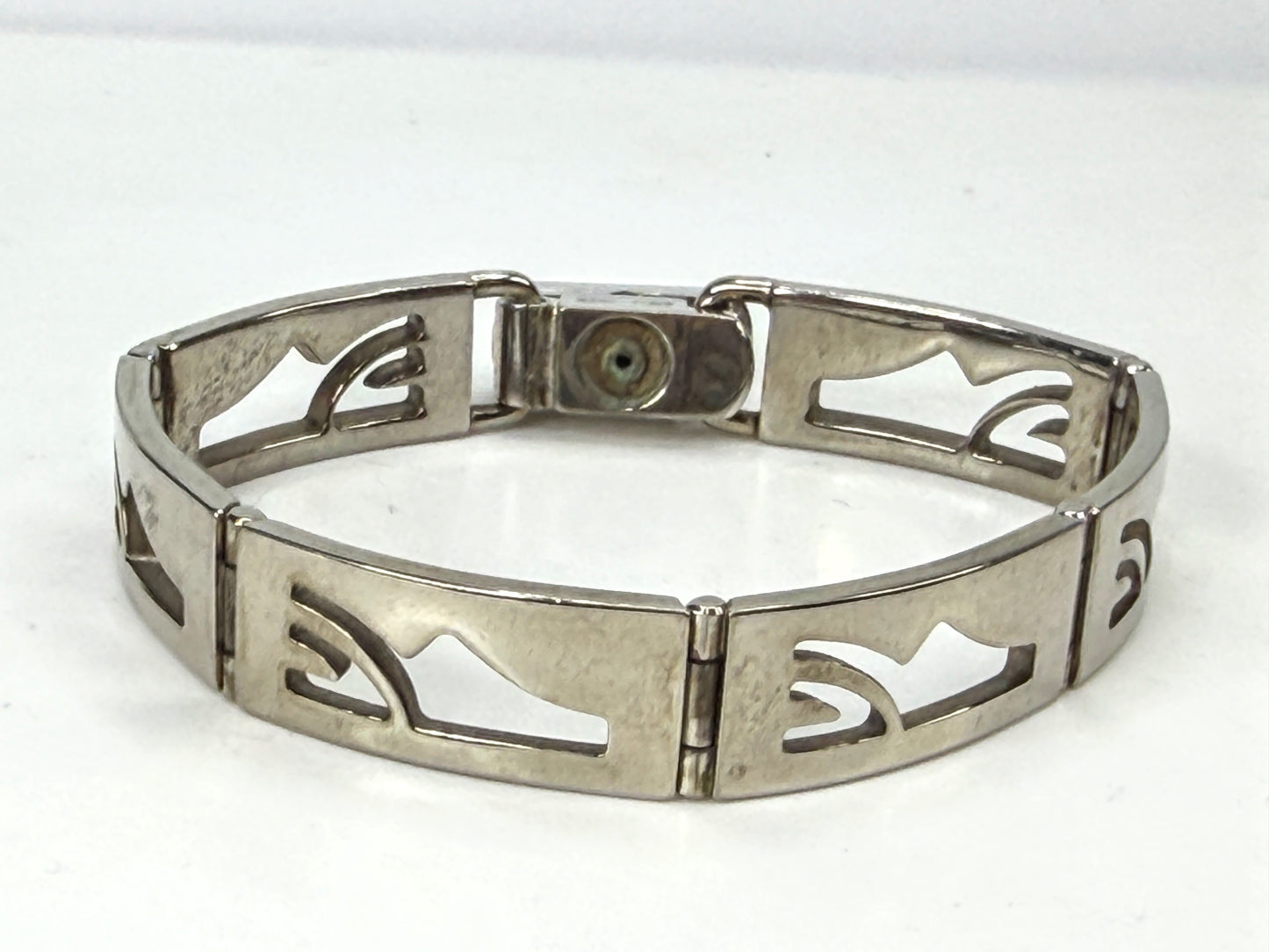 Vintage Salvatore Ferragamo Gancini Link Bracelet Silver Tone Italy GS883